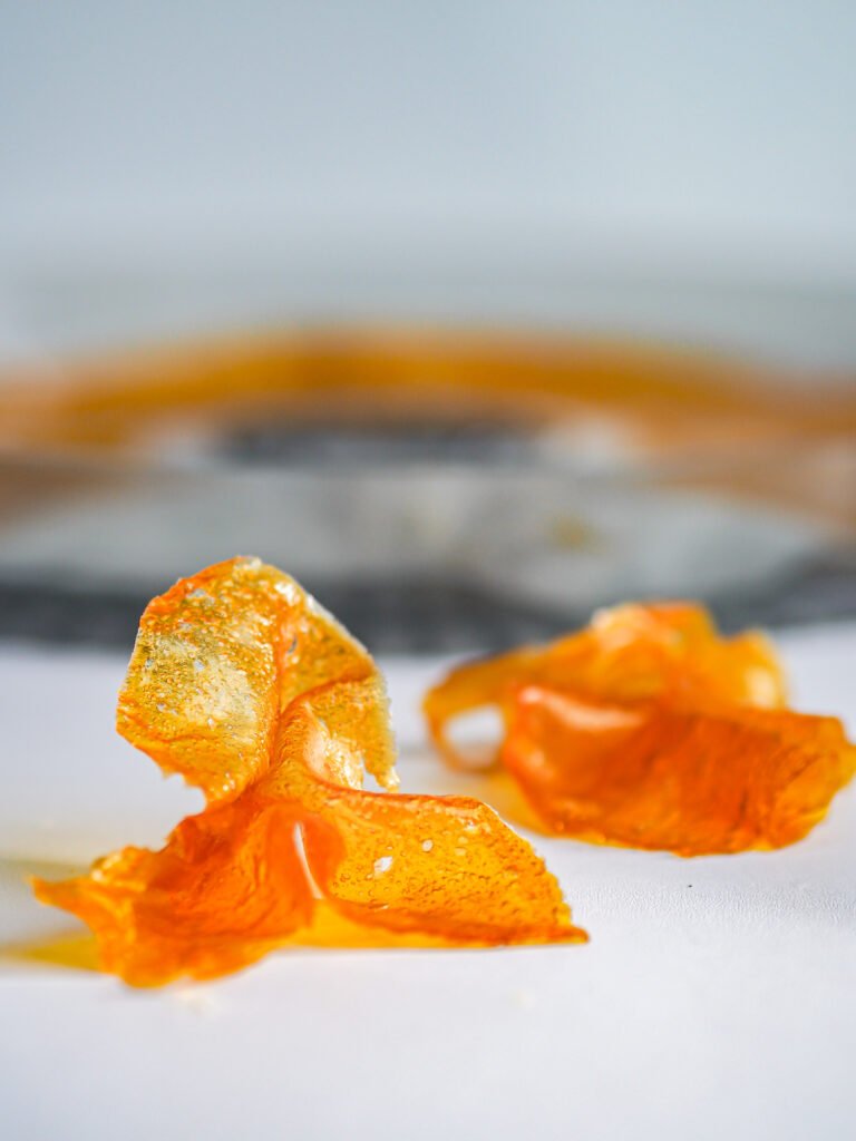 Tuile passion fruit