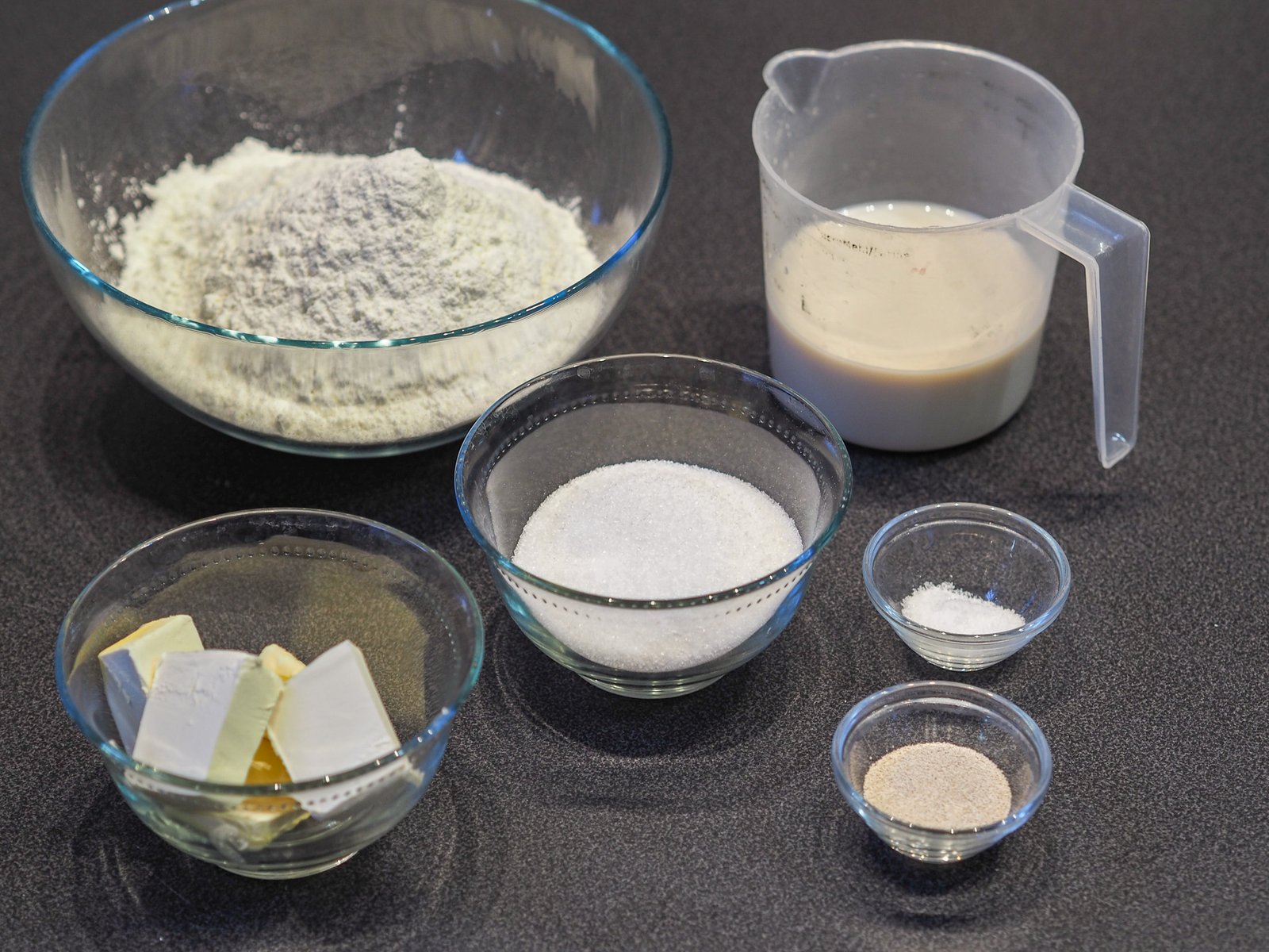 Nuvole di brioche ripiene