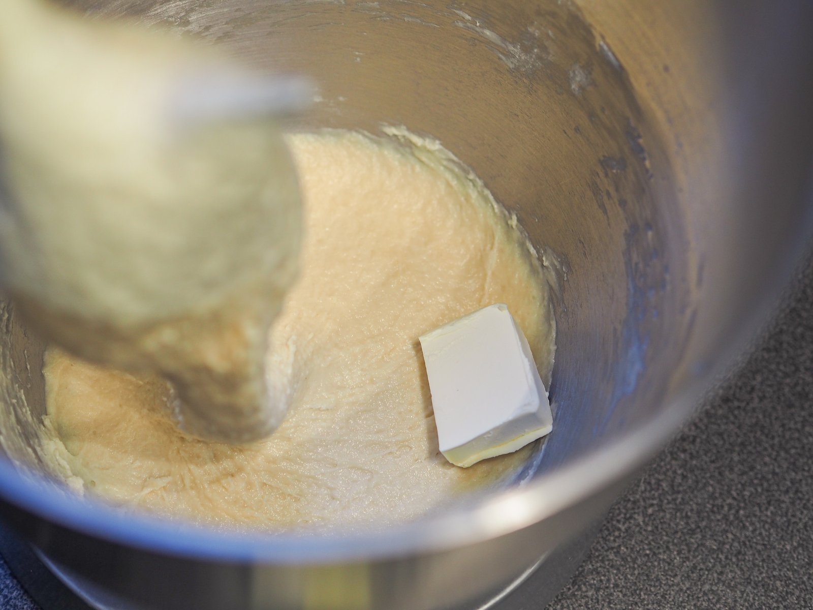 Nuvole di brioche ripiene