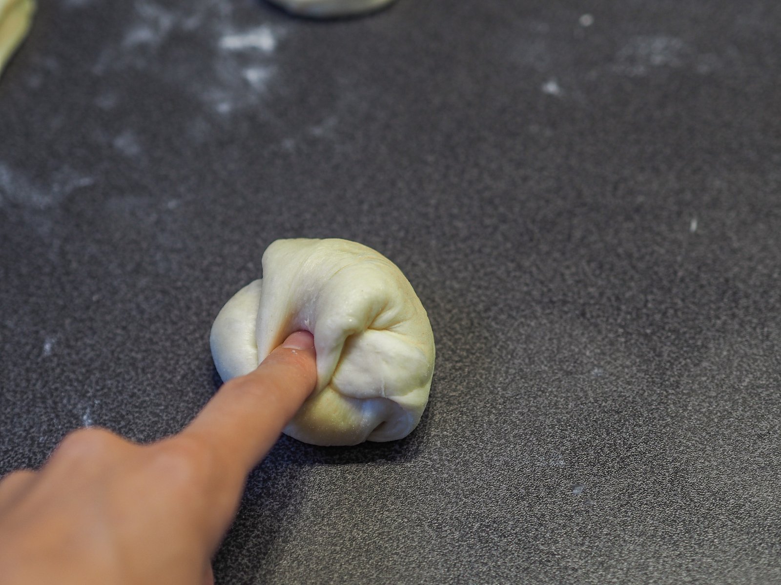 Nuvole di brioche ripiene