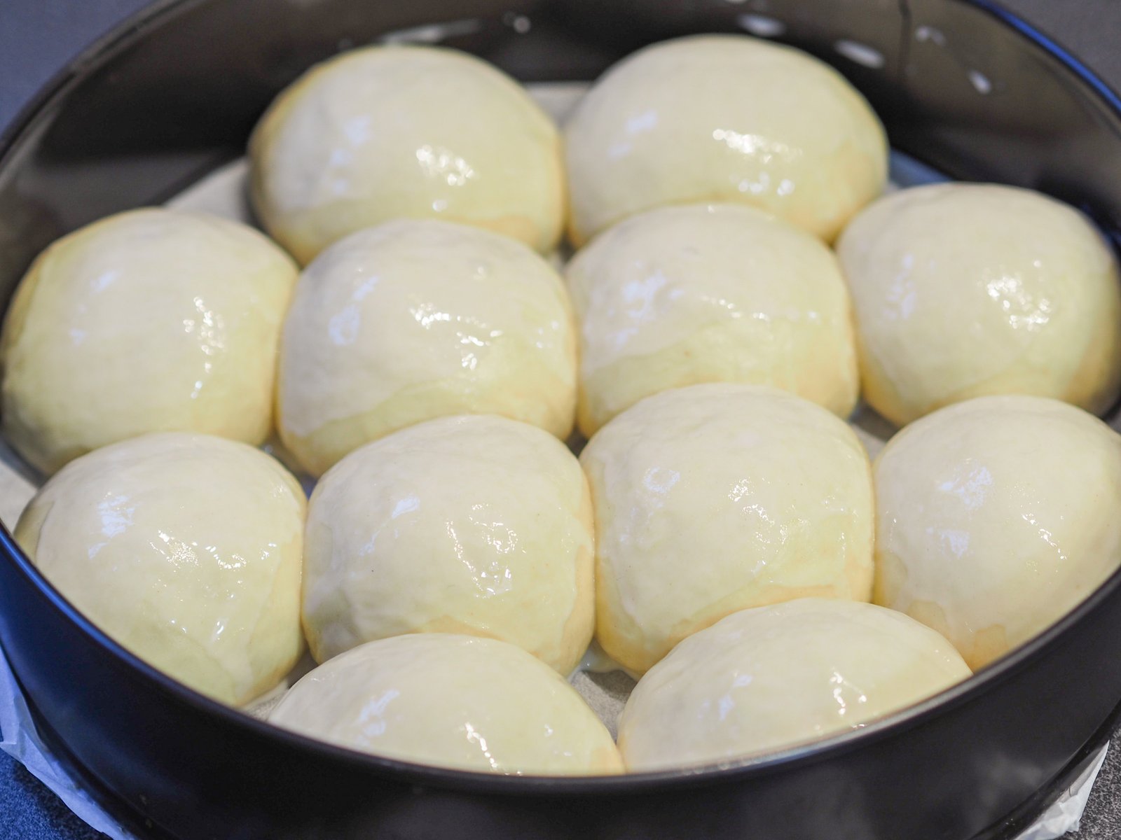 Nuvole di brioche ripiene