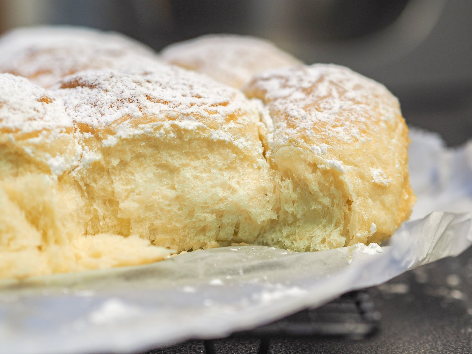 Nuvole di brioche ripiene