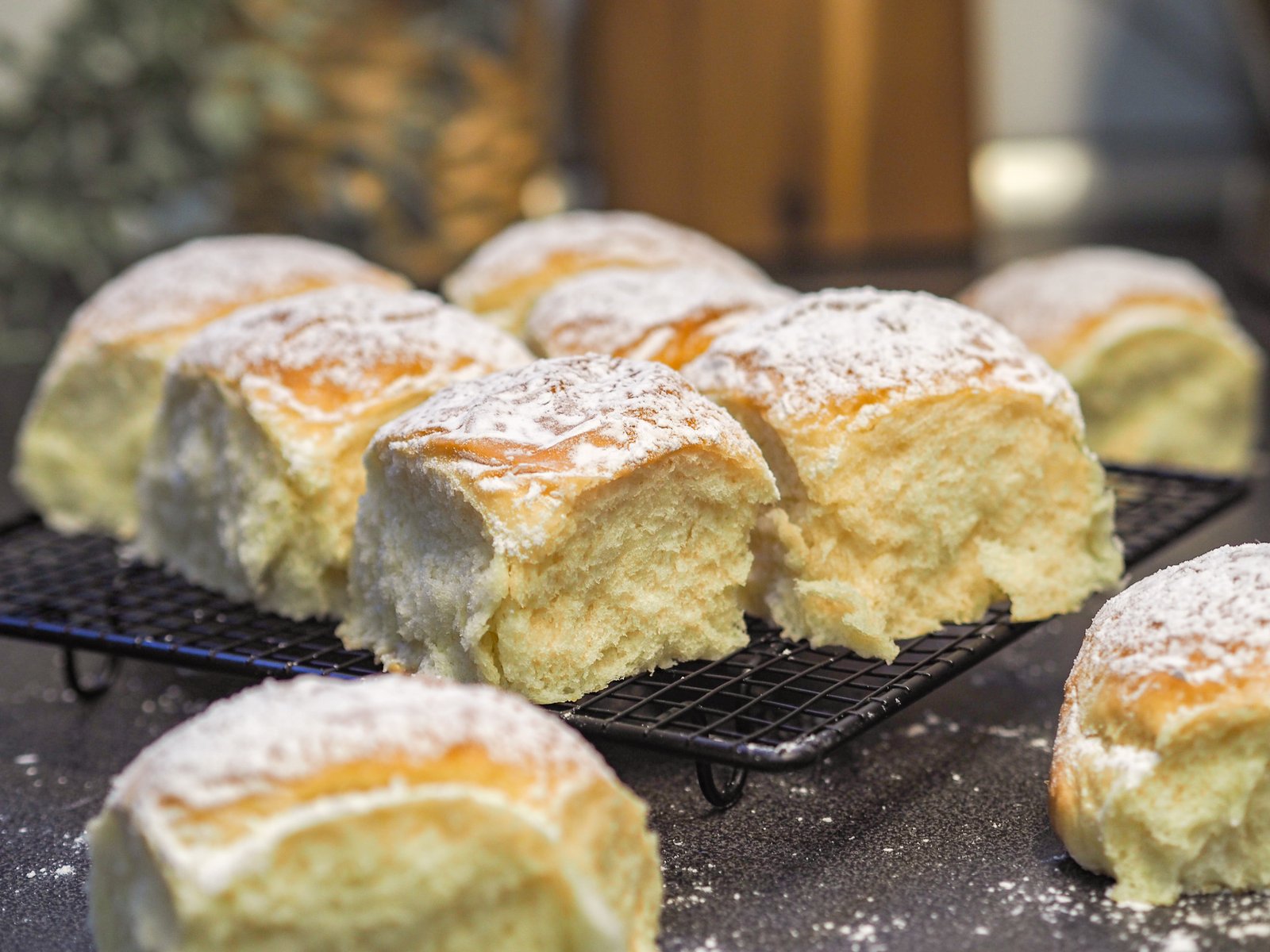 Nuvole di brioche ripiene